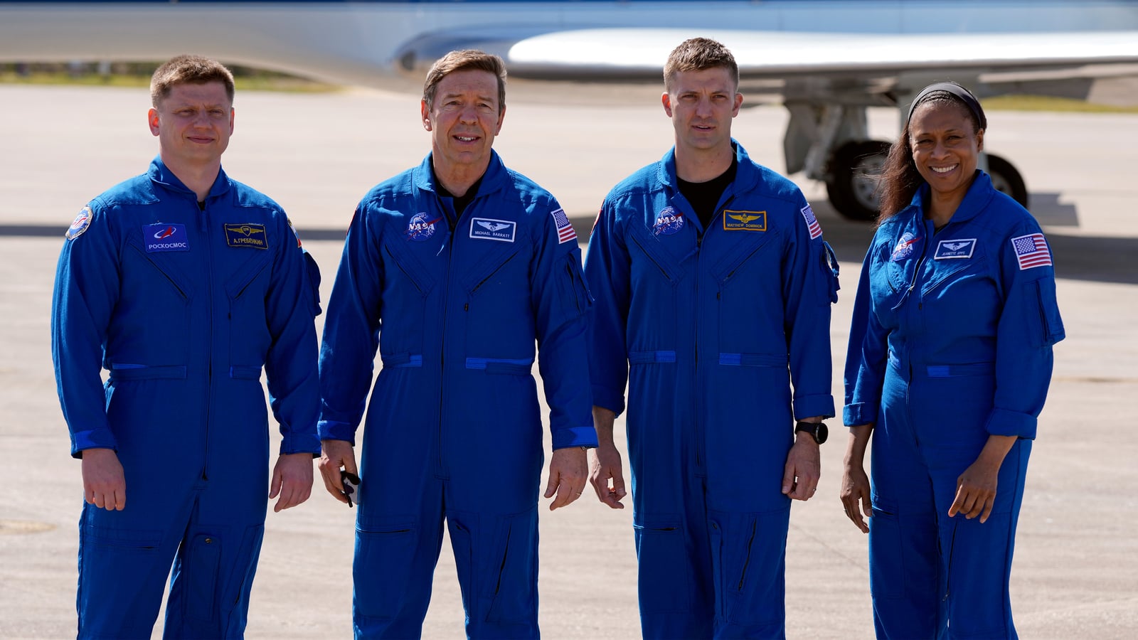 Featured image for NASA Astronauts Silent on Health Issue After 8 Months in Space