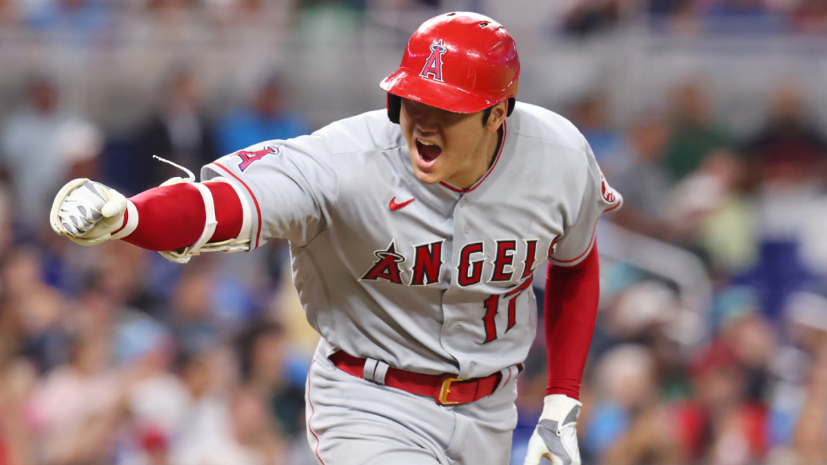 "Shohei Ohtani Dominates MLB Free Agent Rankings and Offseason Buzz"