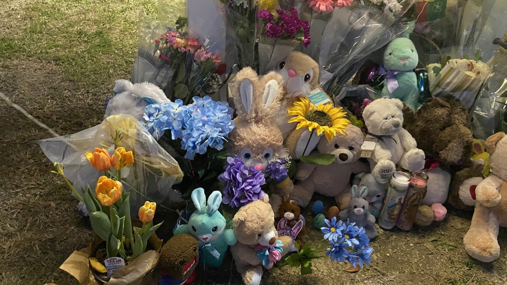 Featured image for Tragic Bus Crashes in Texas Leave Community in Mourning