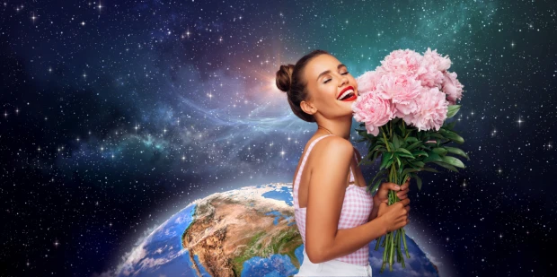 Featured image for Zodiac Manifestation Tips for May 11-12, 2023.