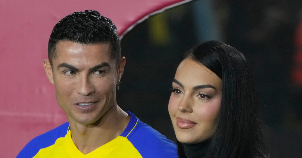 Featured image for Cristiano Ronaldo and Georgina Rodríguez Get Engaged with a $3 Million, 50-Carat Diamond Ring
