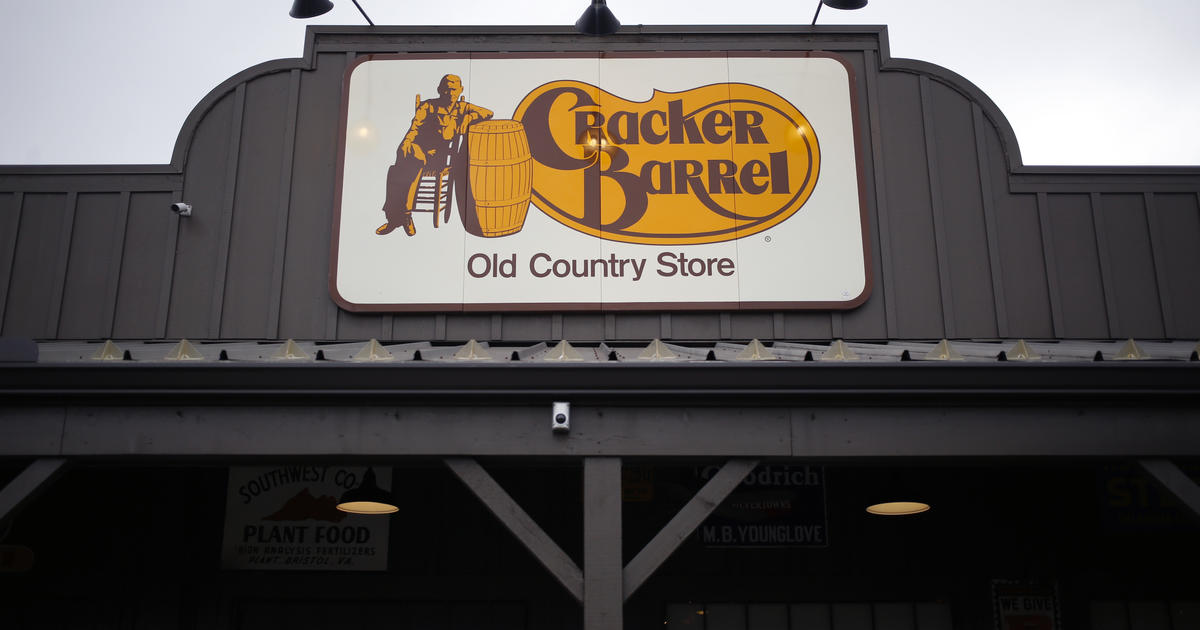 Featured image for Cracker Barrel CEO Admits Irrelevance, Plans Major Changes
