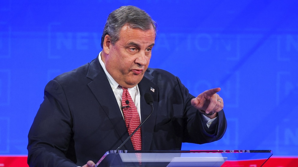 Featured image for 2024 GOP Candidates' Stance on Texas Abortion Case Reveals Party's Vulnerability