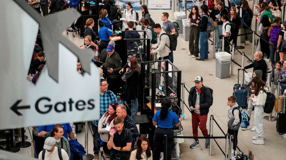Severe Thunderstorms Cause Mass Flight Cancellations in Northeast US