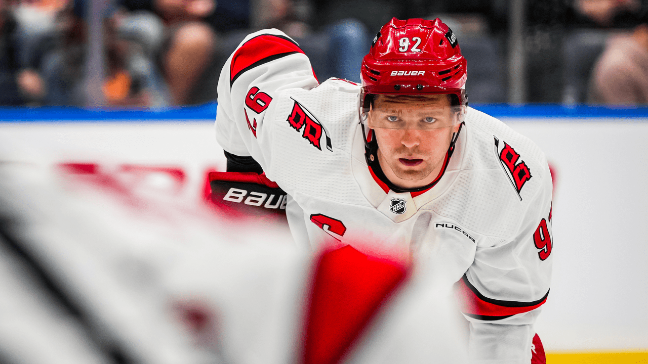 Featured image for Hurricanes Waive Kuznetsov Amid KHL Return Reports