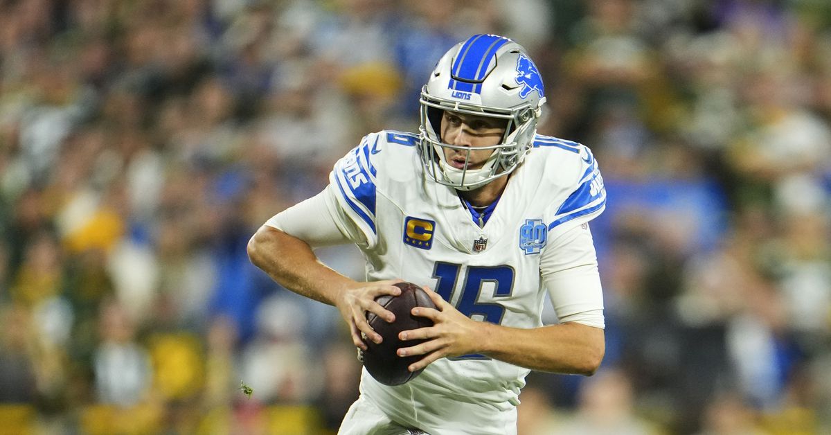 "The Detroit Lions: A Rising Force in the NFC North"