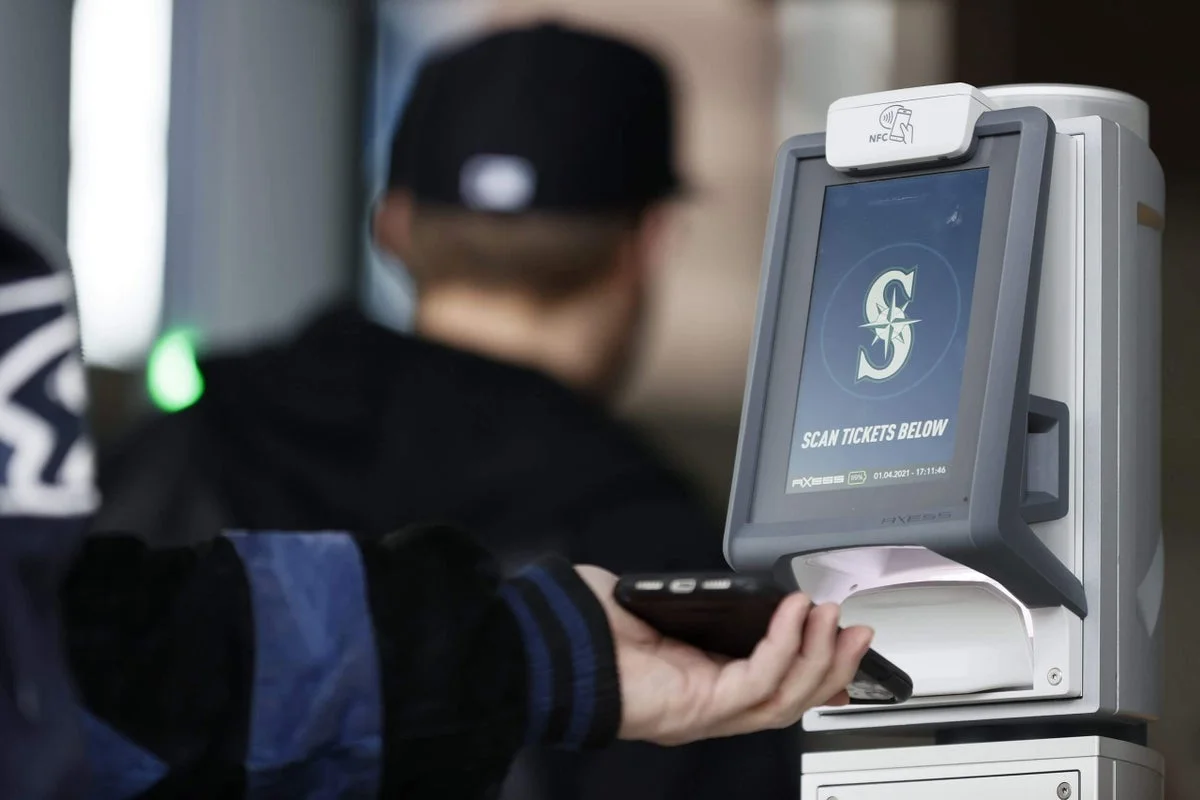 MLB Warns of Ticket Theft and Resale via Ballpark App