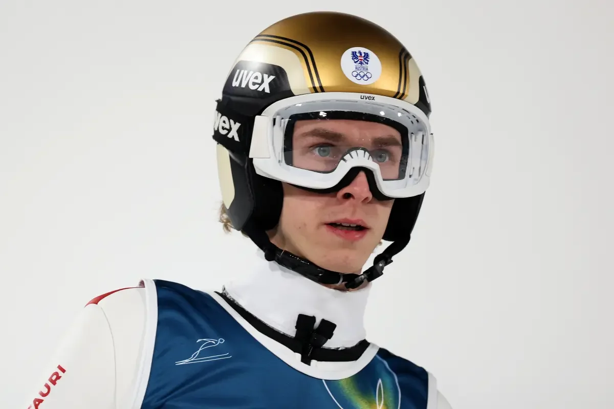 Boot-size blunder costs Austrian ski jumper Olympic gold bid