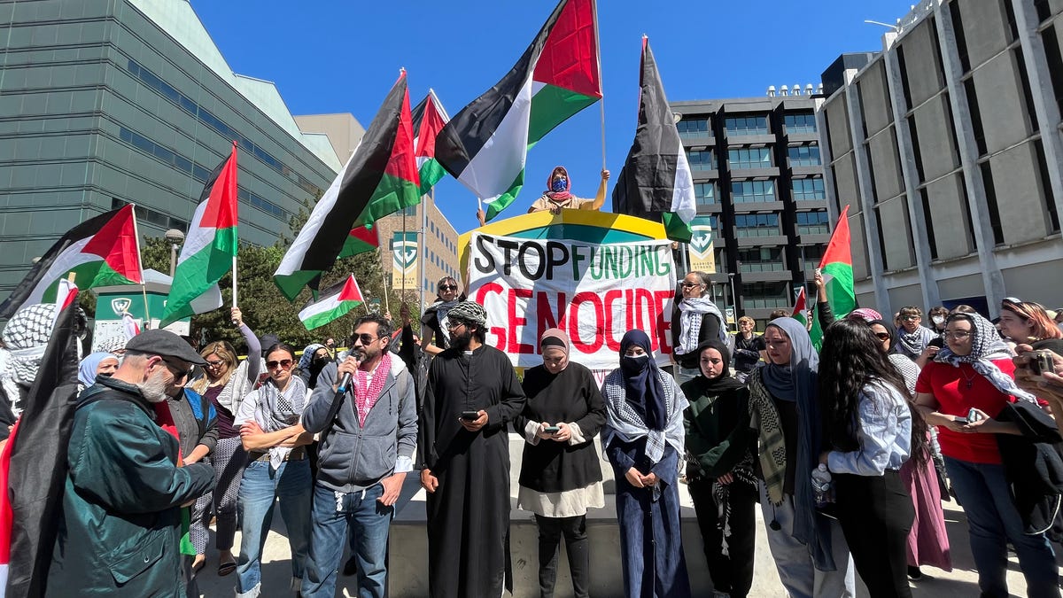 Featured image for Wayne State Police Raid Pro-Palestinian Encampment, Arrest 12