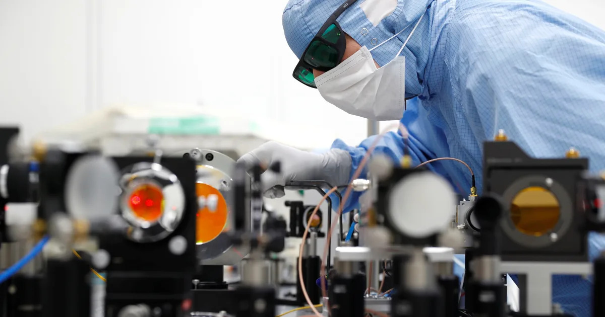 Japan Joins US-Led Effort to Restrict China's Access to Chipmaking Equipment