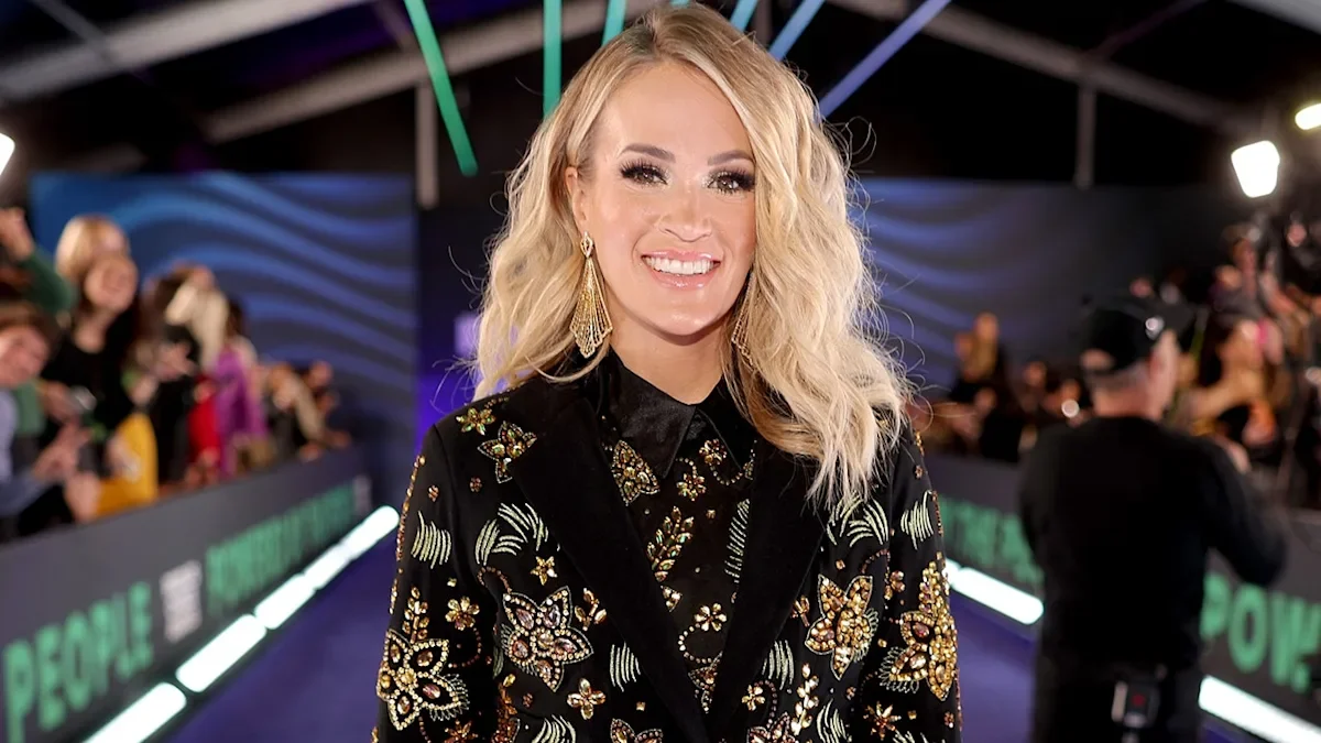Carrie Underwood brushes off Idol boos as political chatter fans the MAGA spark