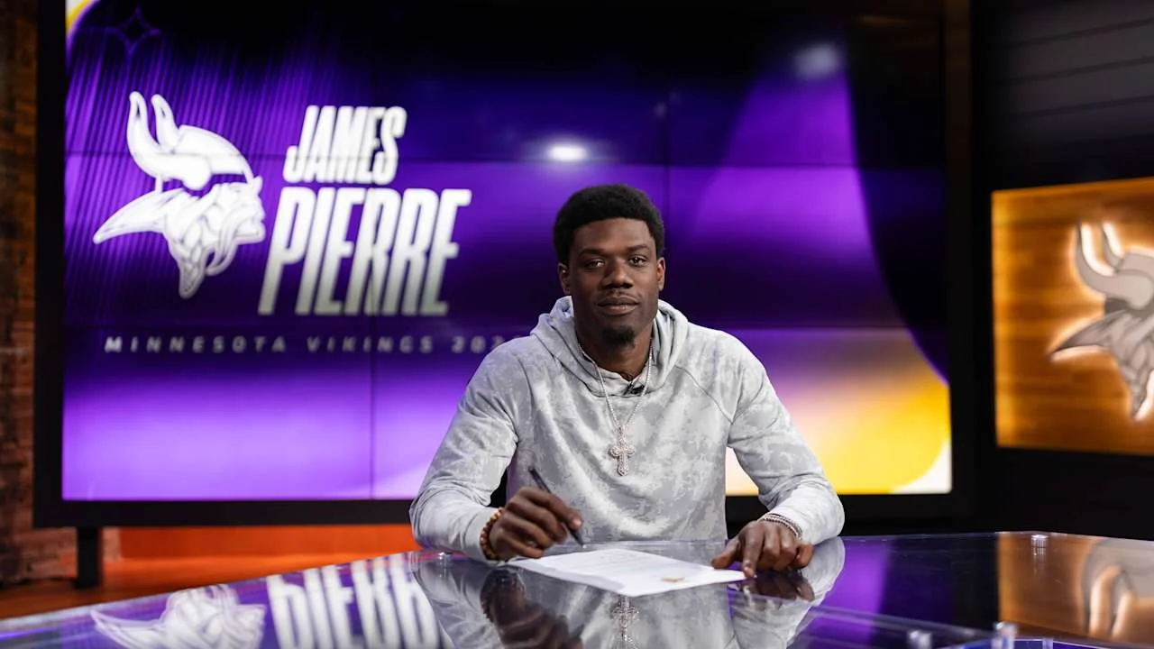 Vikings Ride a Quiet Free-Agent Wave While Draft Buzz Grows