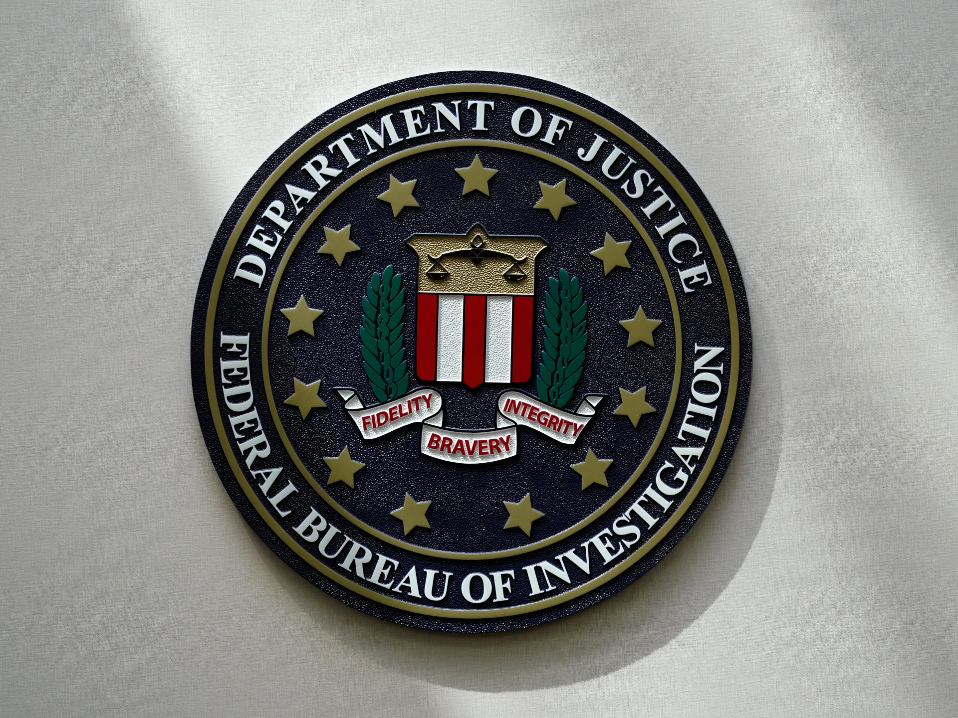 Featured image for FBI Raids Polymarket CEO's Home, Seizes Electronics