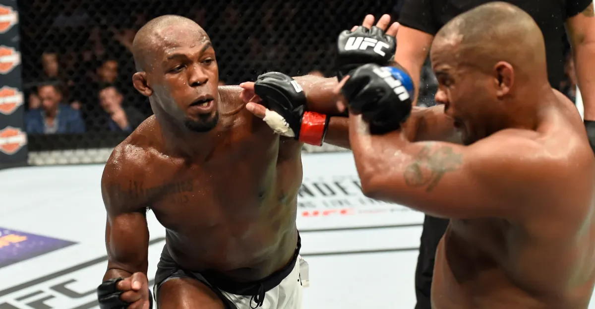 Jones reveals severe arthritis and hip pain, ruling out Cormier wrestling showdown