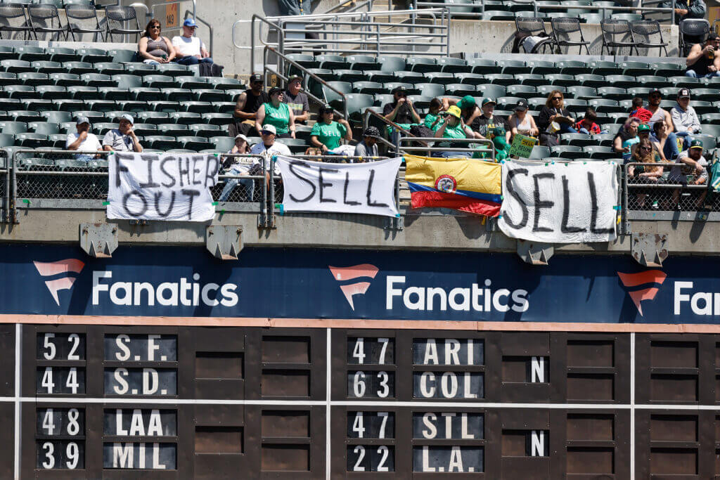 "A's weigh options for Las Vegas stadium site after pulling out of agreement"
