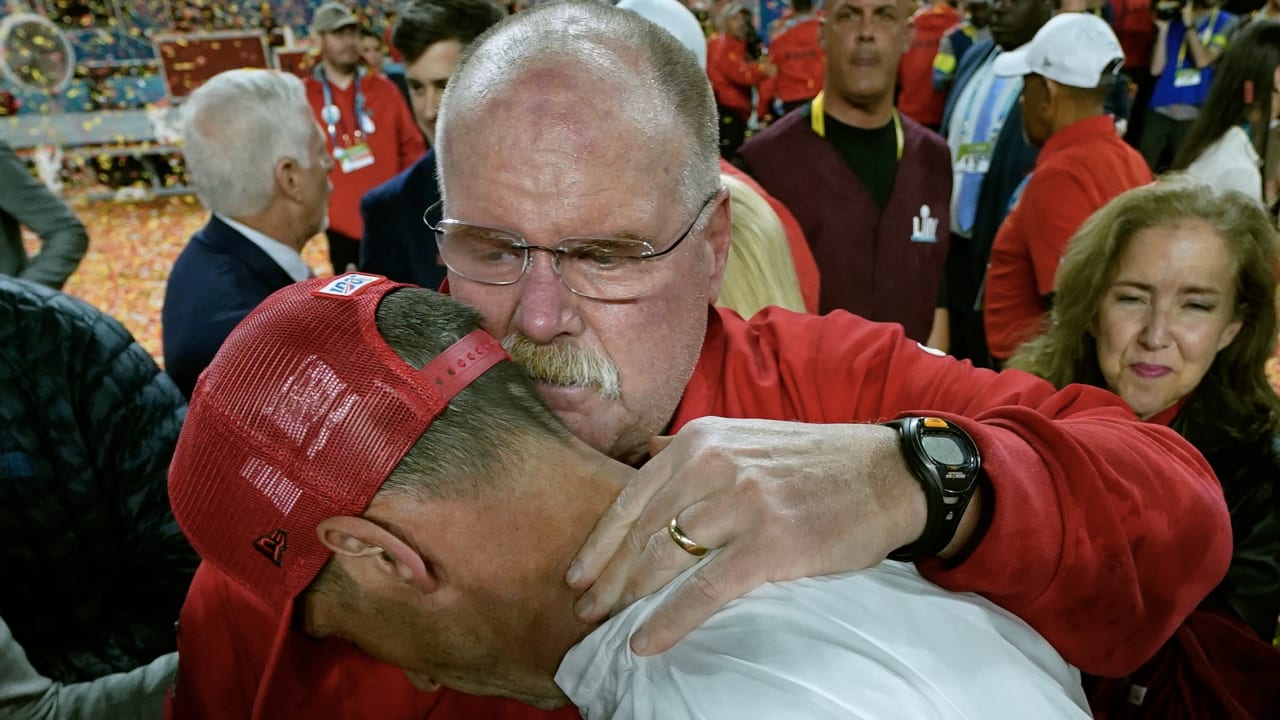 Featured image for "Super Bowl 2024 Rematch: 49ers vs. Chiefs Rosters, Odds, and Predictions"