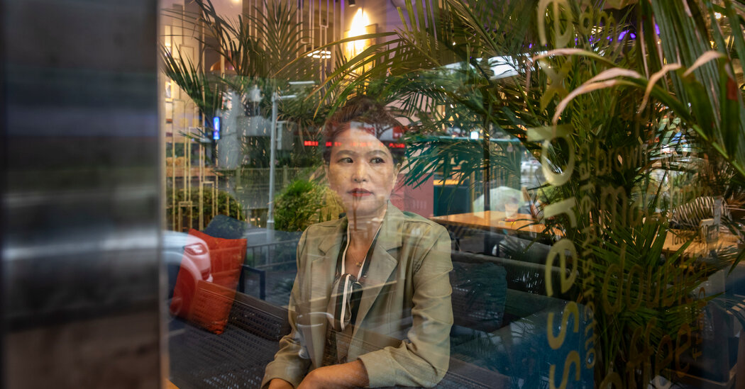 Featured image for The Rollercoaster Journey of a Chinese Woman: From Poverty to Prosperity and Back Again