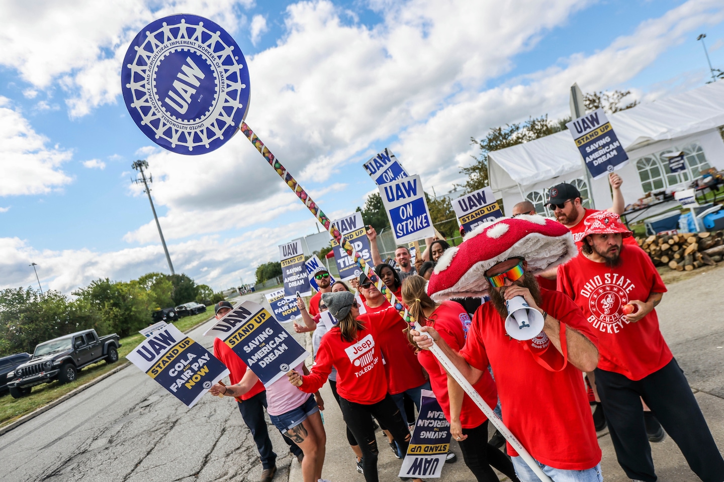 "Trump's Detroit Visit: Addressing Autoworkers, Skipping Debate"
