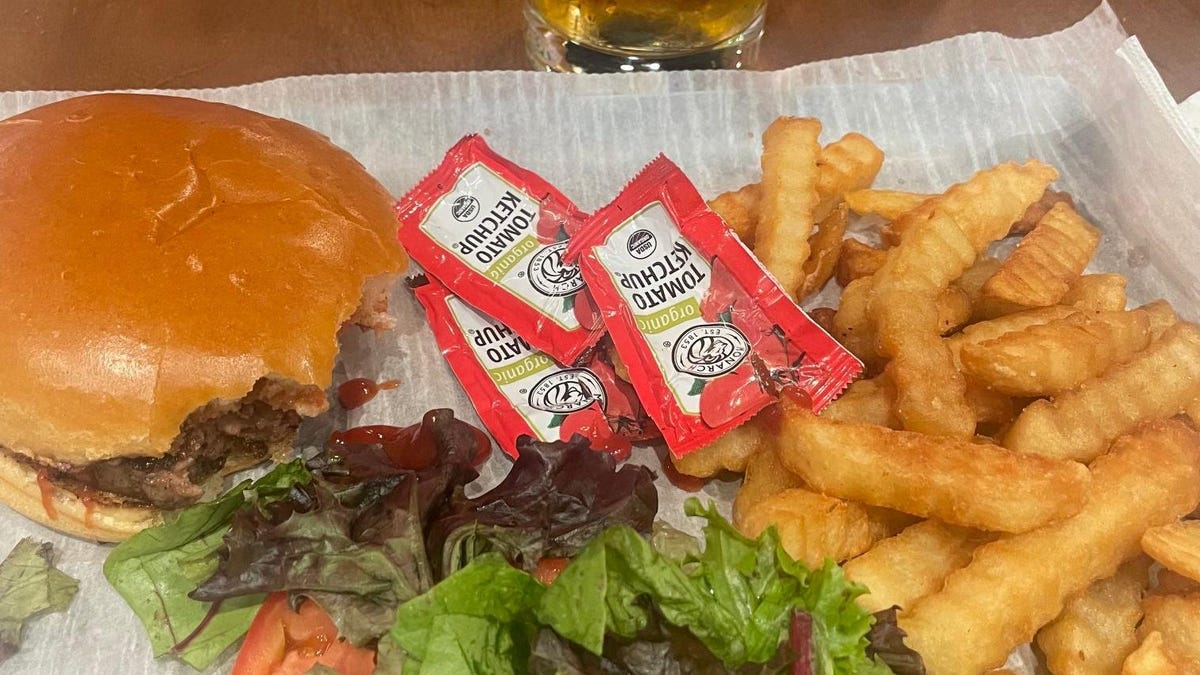 Featured image for Outrage Over NYT Columnist's $78 Airport Hamburger Sparks Viral Backlash