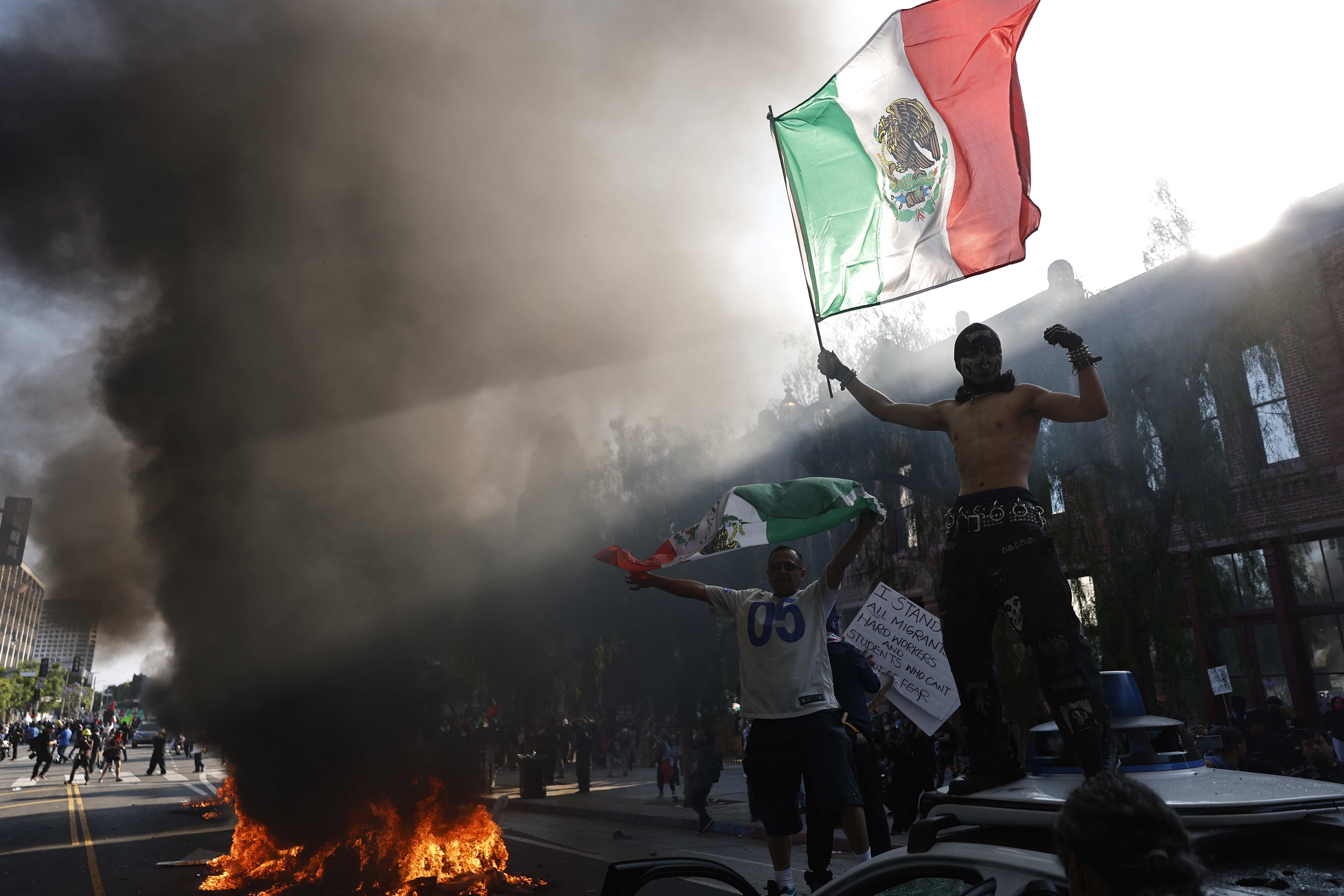 Featured image for Mexican Flags at LA Protests Spark Debate and Symbolism