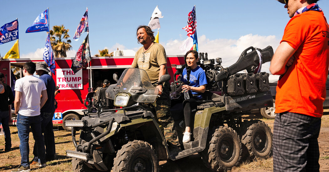 Featured image for "Controversial Border Convoy Sparks Fears and Protests in Texas"