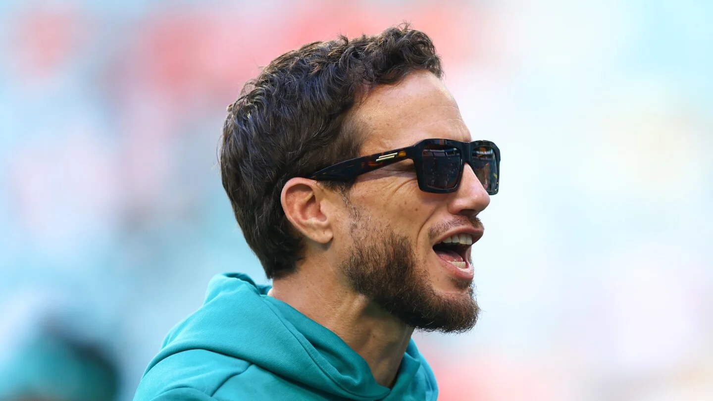 McDaniel exits Browns coaching pursuit as NFL carousel continues