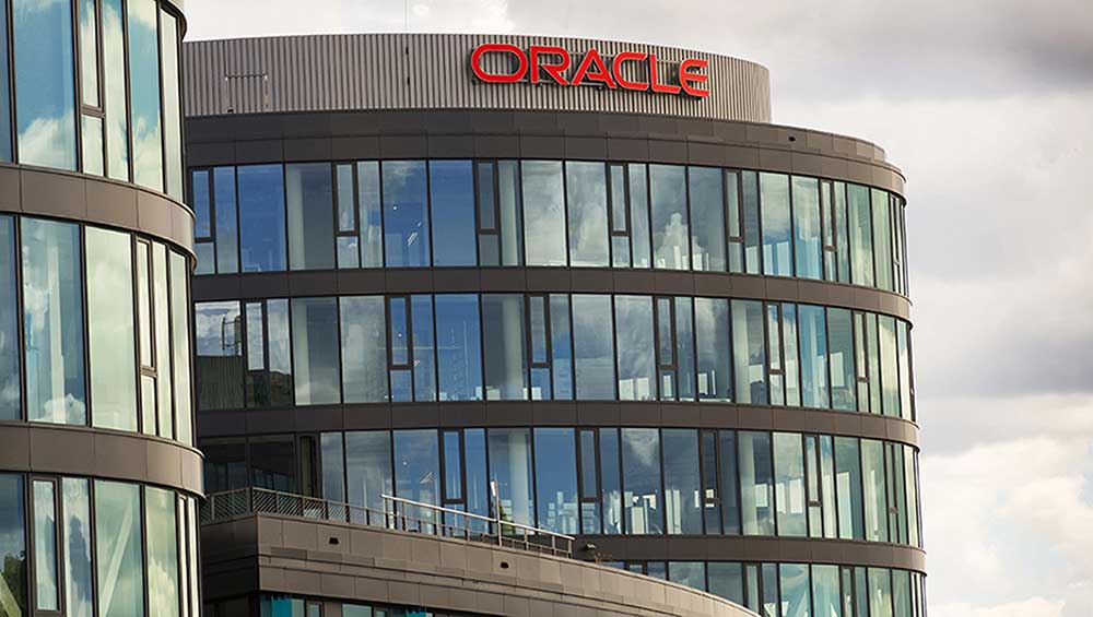 Featured image for Oracle's AI and Cloud Strategy Poised to Disrupt Tech Giants by 2030