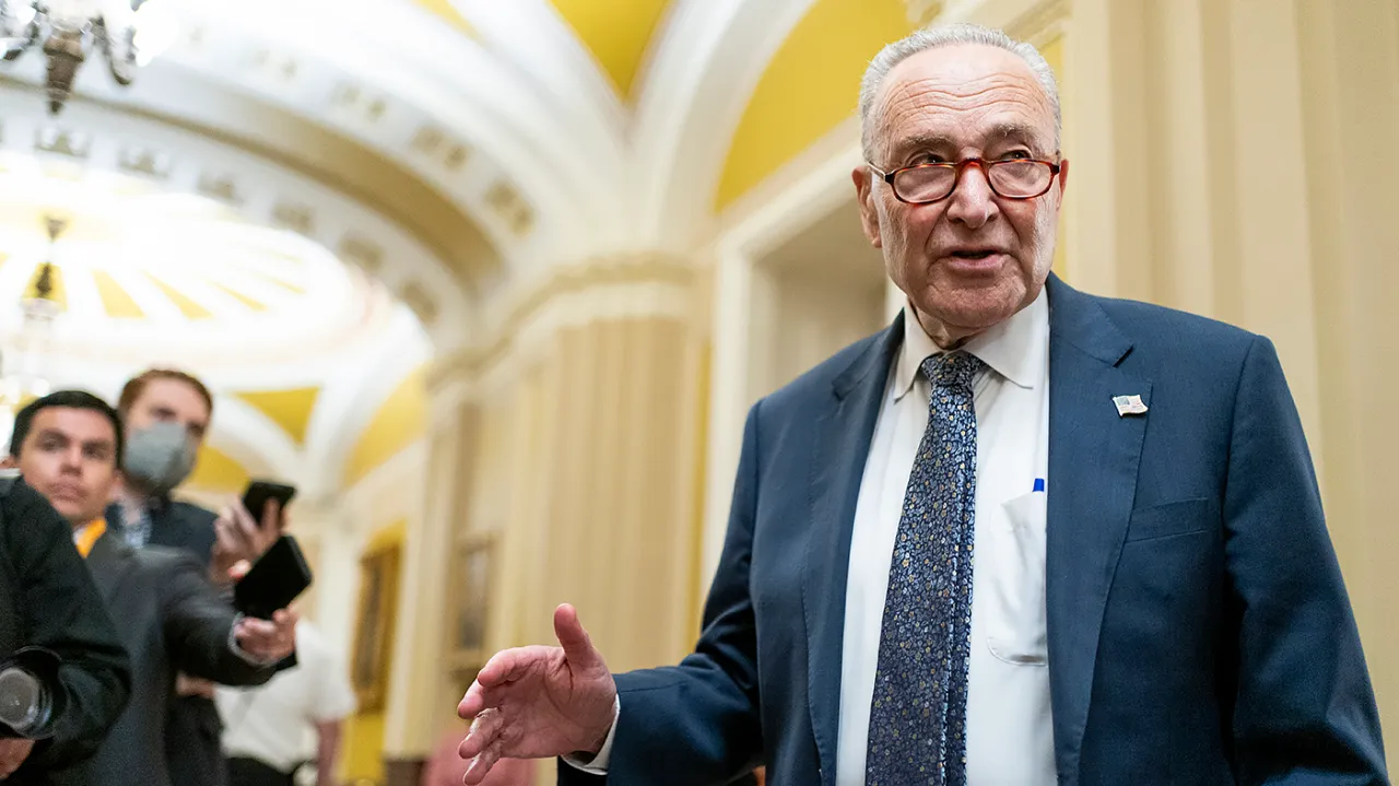 Featured image for Schumer and Democrats Push for Public Reading of 2024 Bill Amid GOP Concerns