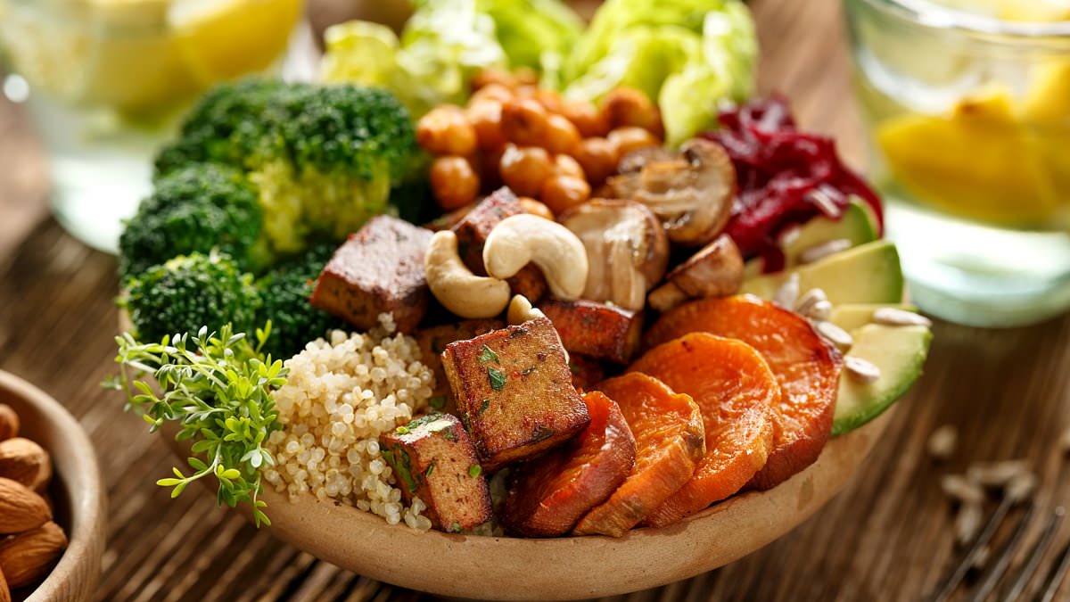 "5 Simple Daily Steps to Reach 100: Expert Tips for Longevity"
