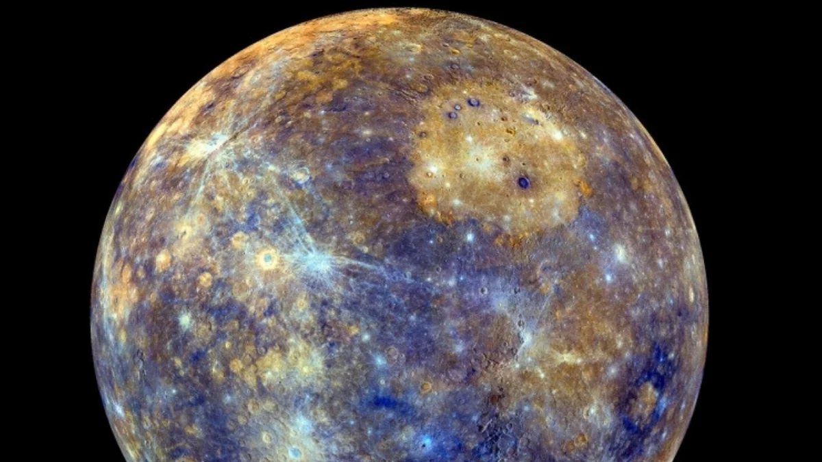 Mercury’s Bright Lineae Hint at Ongoing Surface Activity