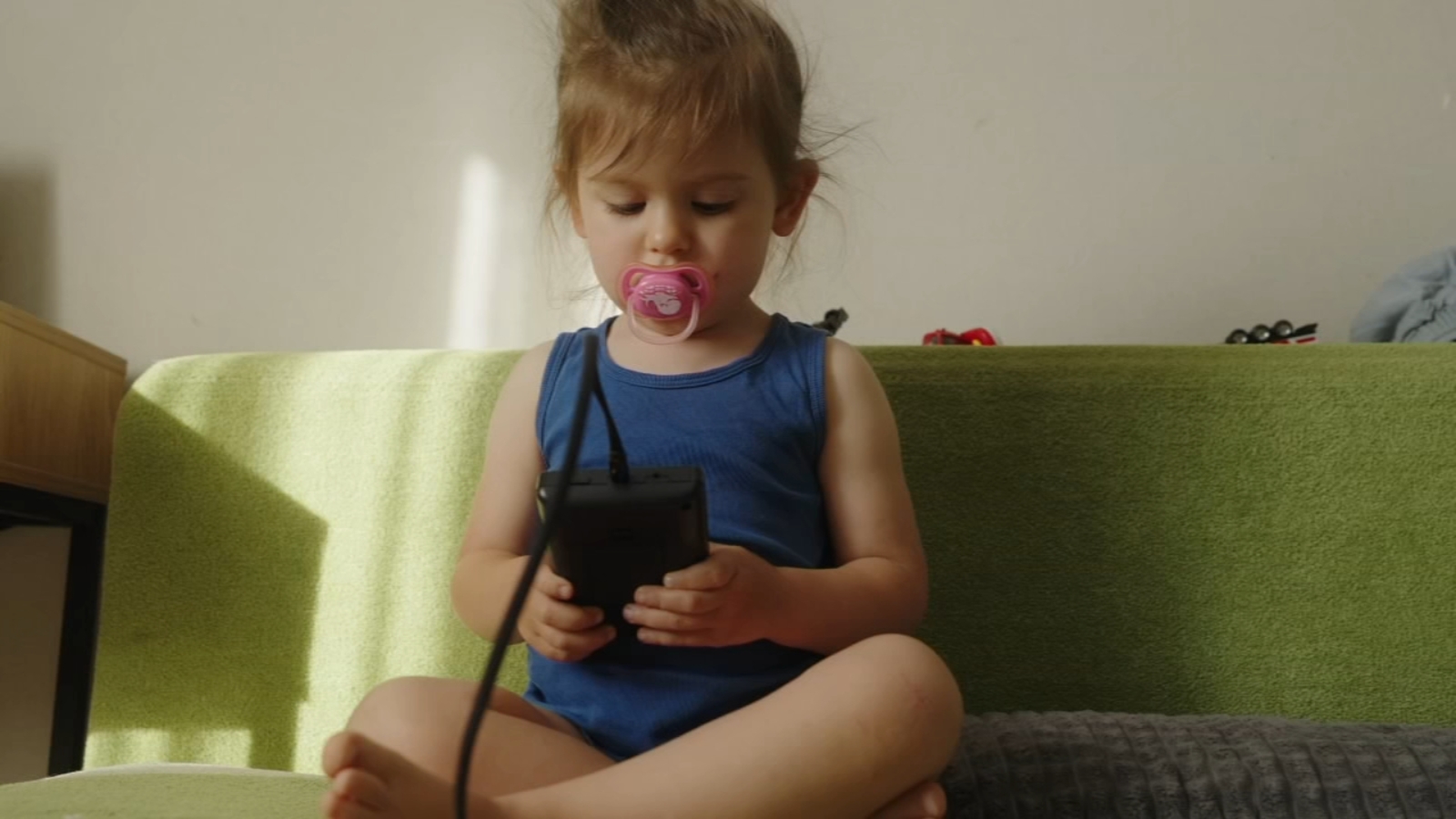 Featured image for "Negative Impact of Screen Time on Sensory Development in Toddlers Under 2 Revealed in New Study"