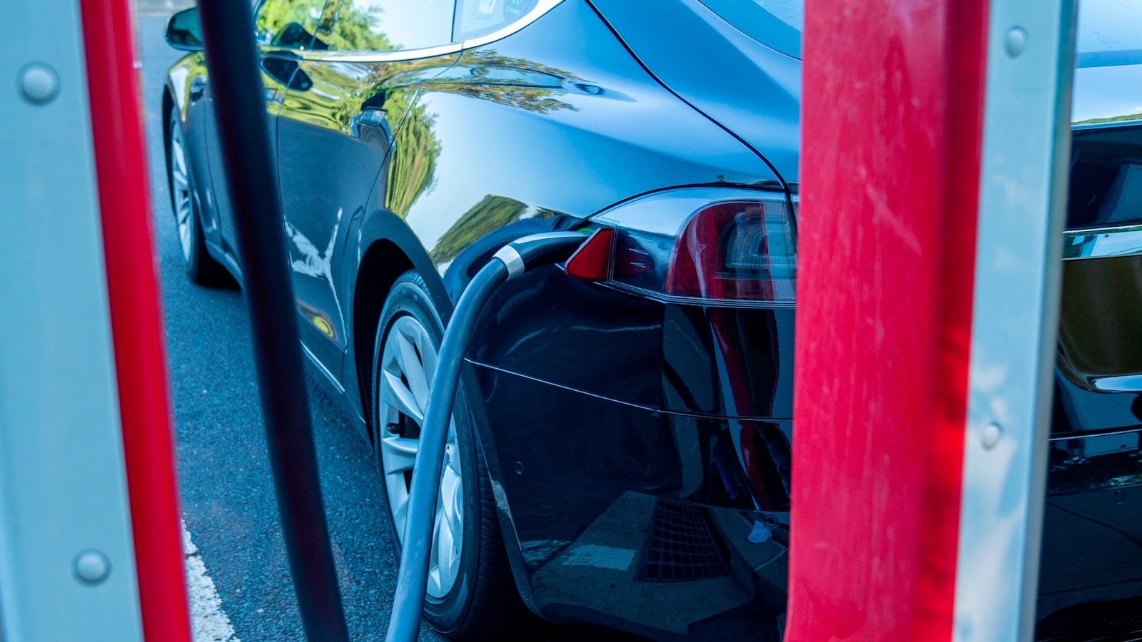 "Understanding Wisconsin's Proposed Electric Vehicle Charger Tax"