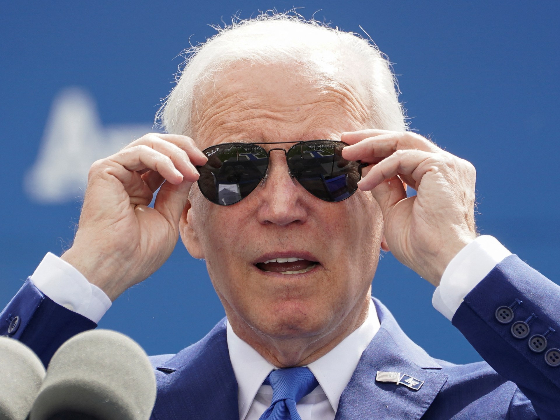 Biden pledges Sweden's imminent NATO membership while Menendez opposes F-16 jets to Turkey.