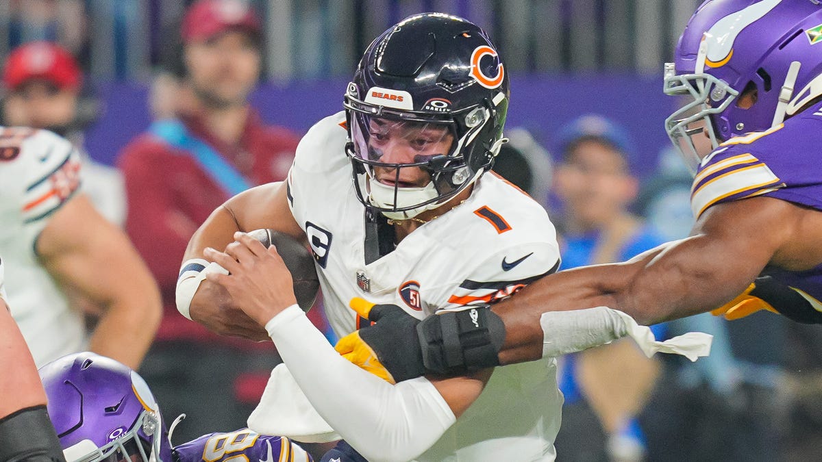 Featured image for "Bears vs. Vikings: Monday Night Football Recap, Betting Preview, and Predictions"