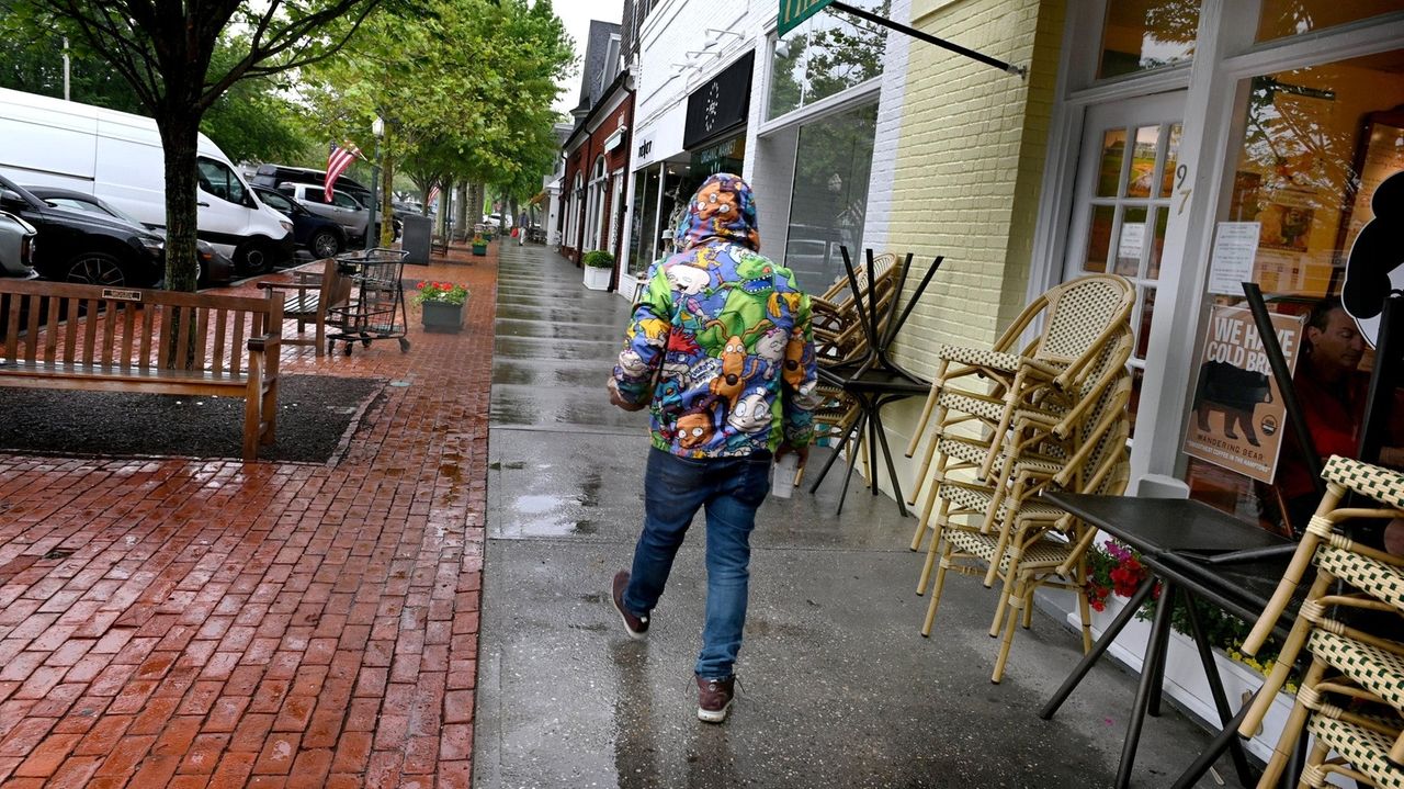 Featured image for Rain Threatens July Fourth Celebrations on Long Island