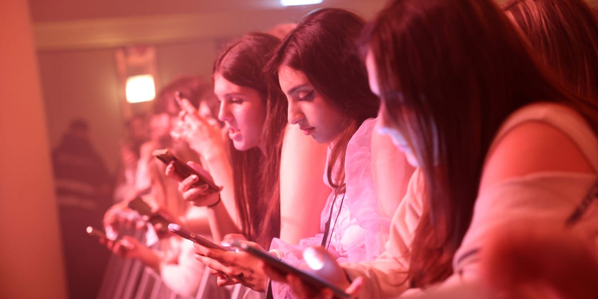 Featured image for "Gen Z Embraces Constant Parental Location Tracking"