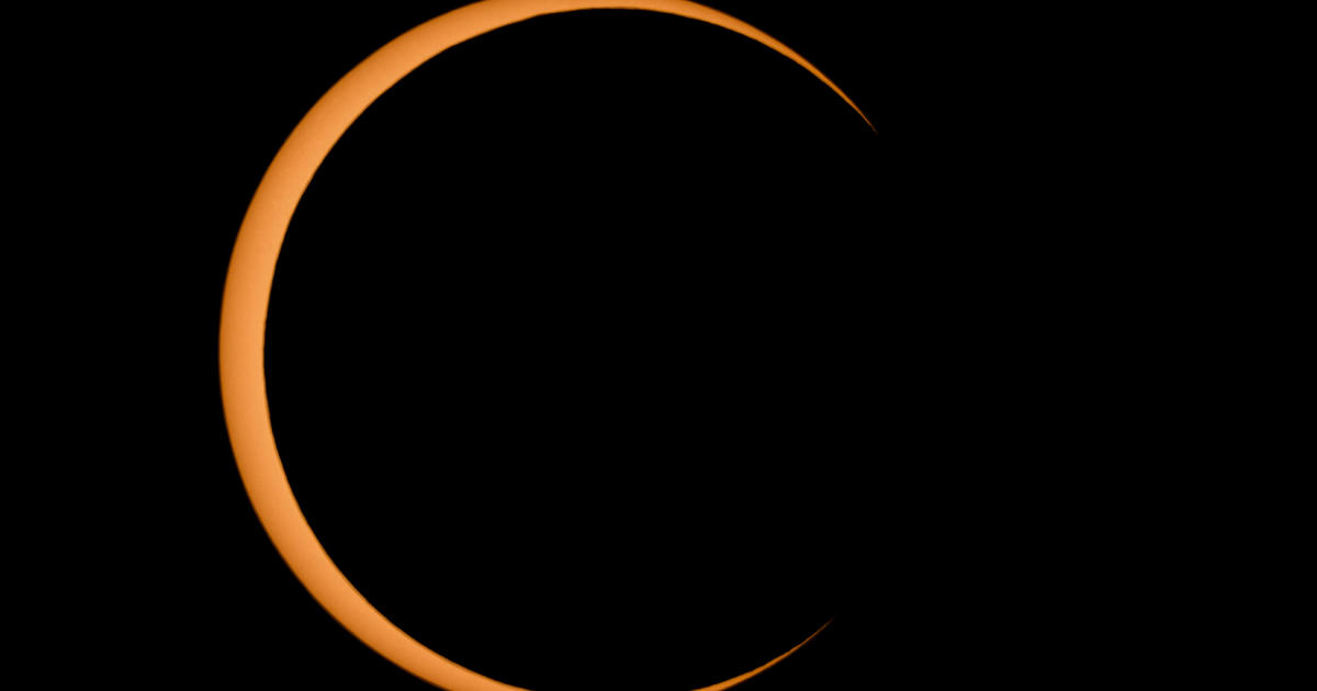 "Captivating Photos: 'Ring of Fire' Eclipse Mesmerizes Viewers Across the Americas"
