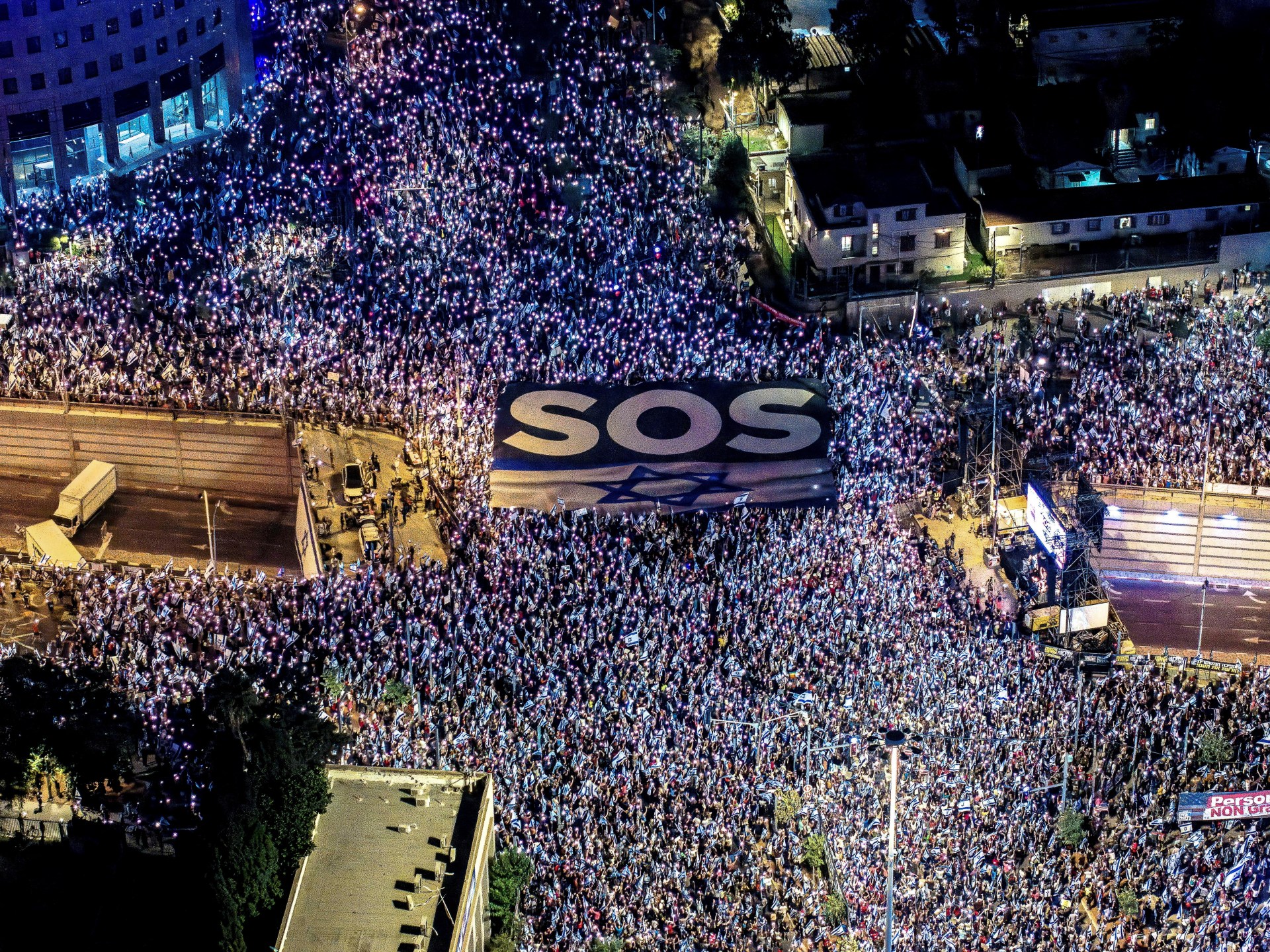 "Netanyahu's Judicial Plan Sparks Massive Protests in Israel"