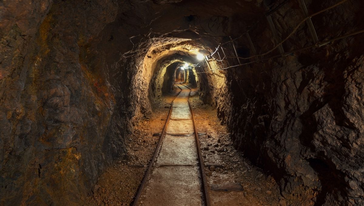 "Albanian Mine Unveils World's Largest Natural Hydrogen Gas Deposit"