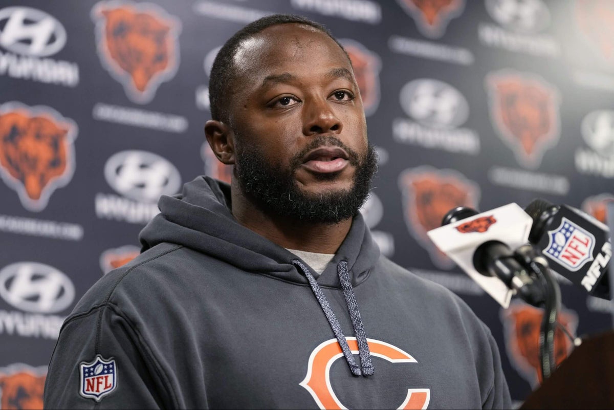 Bears' Coaching Carousel: New OC Thomas Brown Steps In Amidst Turmoil