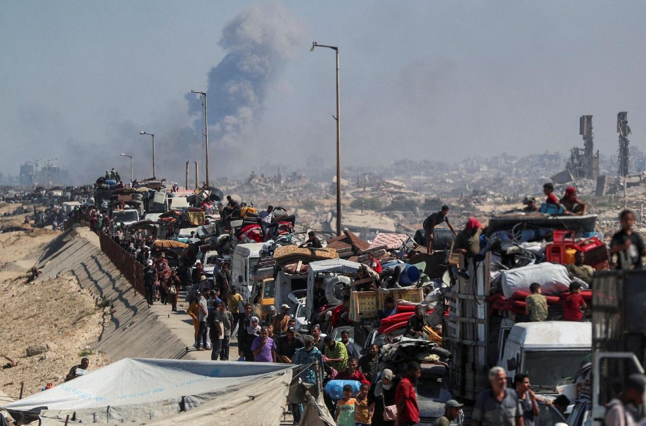 Featured image for Pope Calls for Gaza Ceasefire Amid Humanitarian Crisis