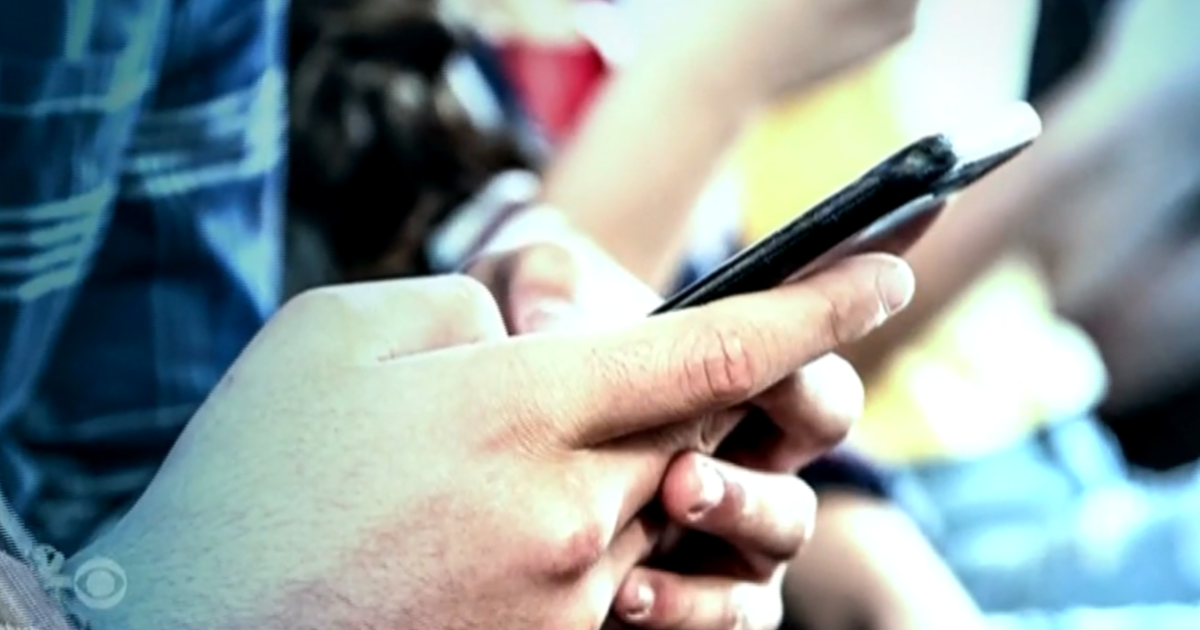 Featured image for "Teen's Suicide Prompts Warning About Financial Sextortion Dangers"