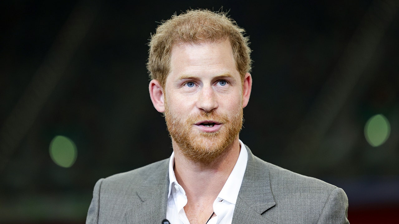 "Prince Harry's Brief Visit to King Charles Amid Family Tensions"