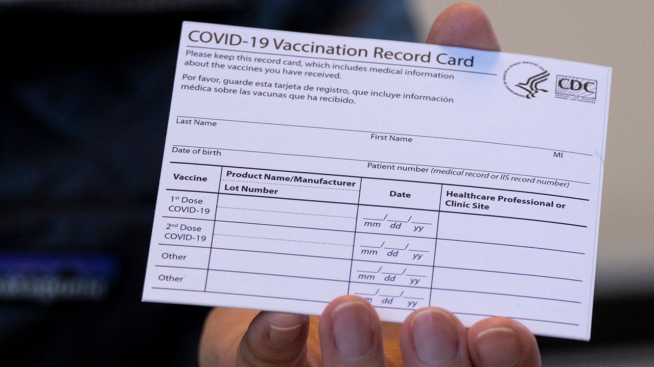 Featured image for CDC Ends COVID-19 Vaccination Card Distribution