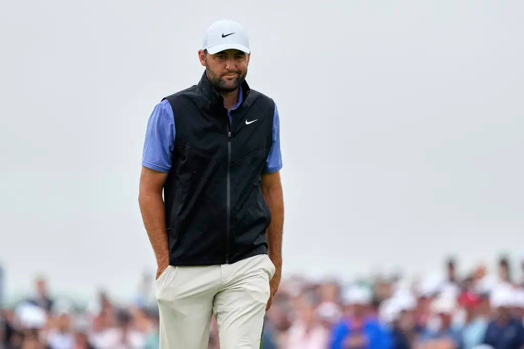 Featured image for Scottie Scheffler Faces Challenges and Controversy at U.S. Open