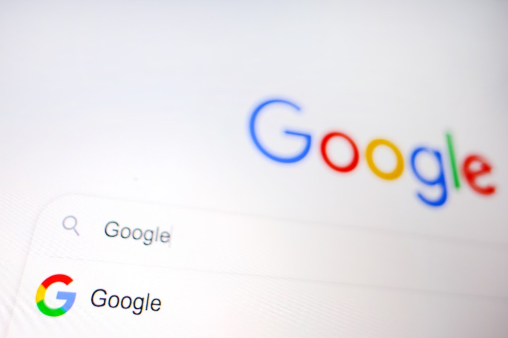 Google's Test: Blocking California News Links Amid Legislation Threat