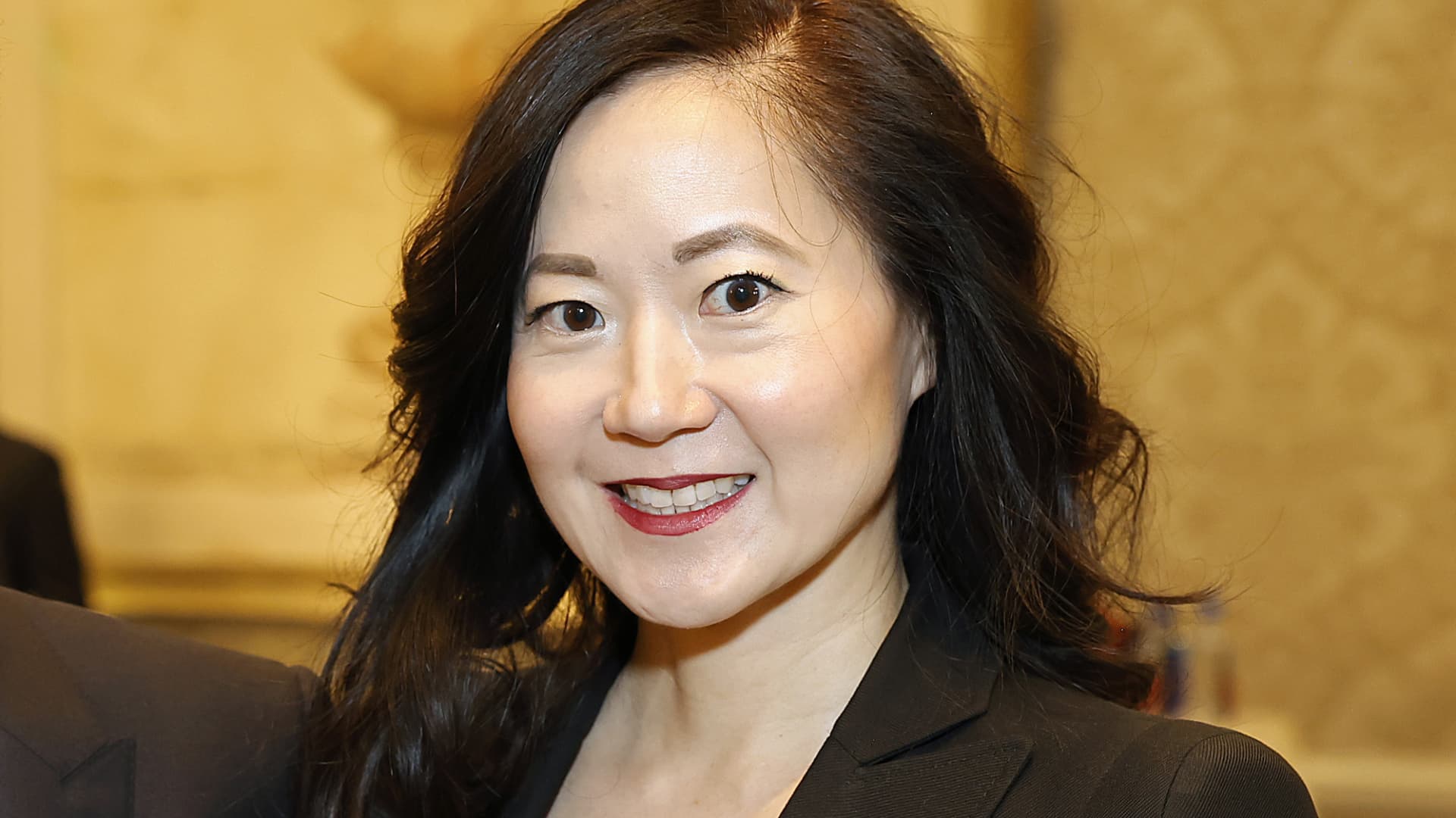 Featured image for "CEO Angela Chao's Fatal Texas Crash Linked to High Blood-Alcohol Level"