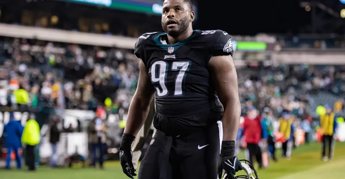 Packers fortify interior line with two-year, $23M Hargrave signing