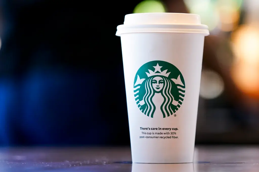 Featured image for Starbucks' Iconic Cup Set for a Game-Changing Makeover