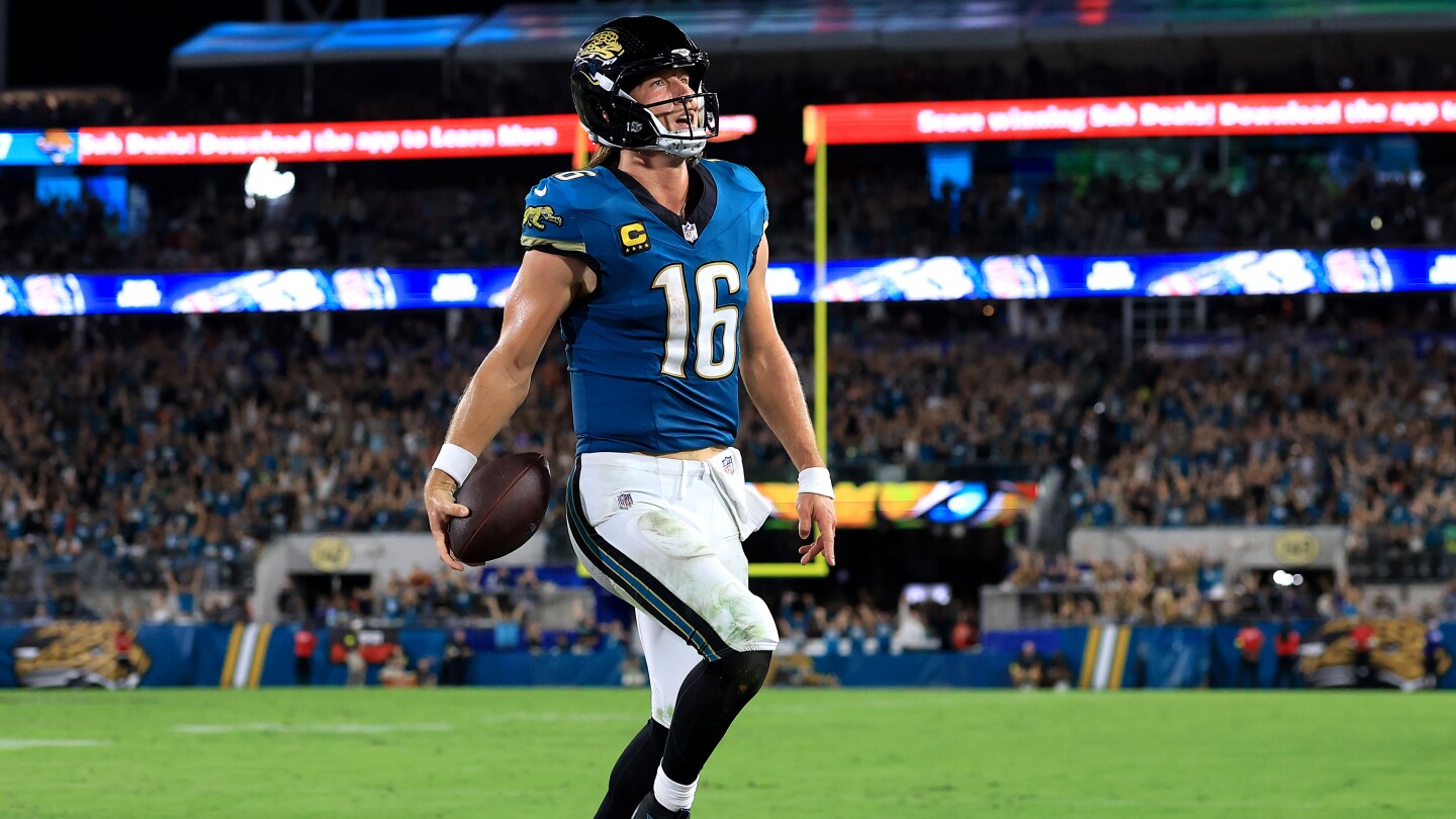 Jaguars Top Chiefs 31-28 in Monday Night Thriller